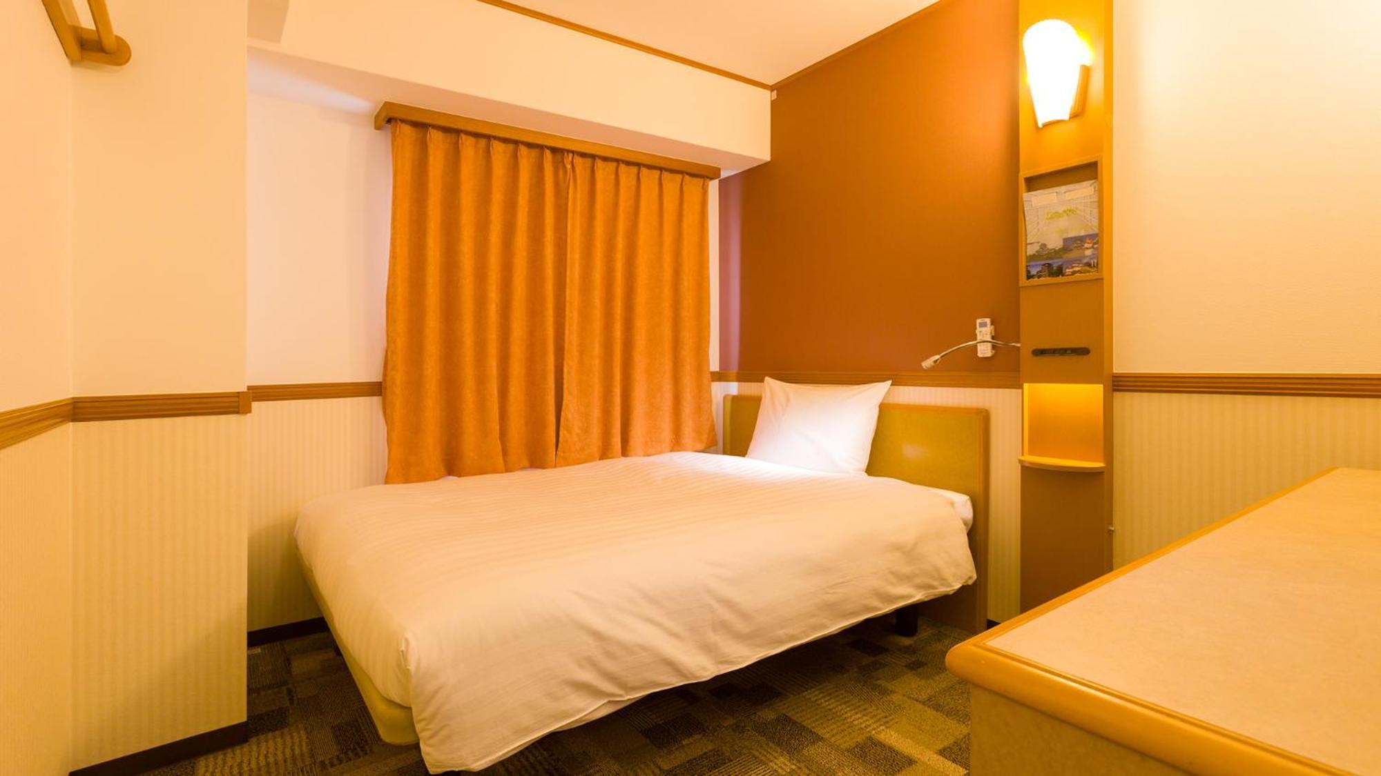 Toyoko Inn Yokohama Tsurumi Eki Higashi Guchi Camera foto