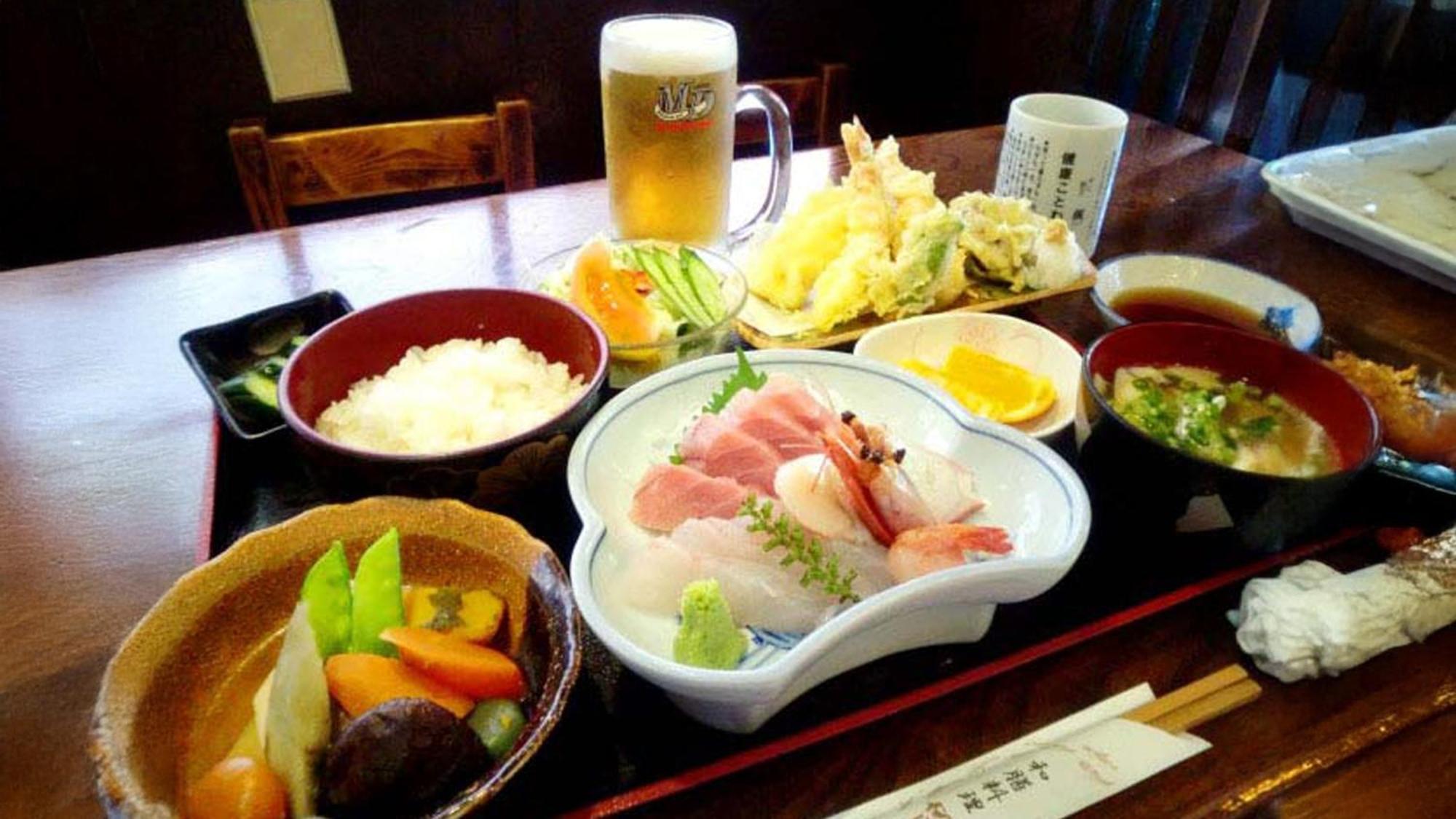 Toyoko Inn Yokohama Tsurumi Eki Higashi Guchi Esterno foto